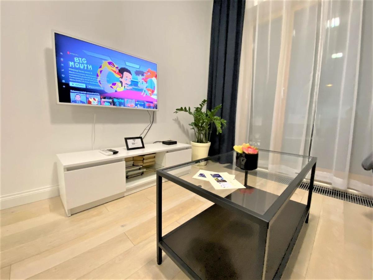 Exclusive 2Br! Apartment In Center +Netflix +Gym Varsovie Extérieur photo