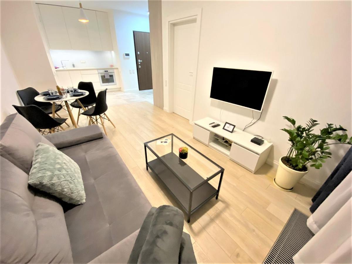 Exclusive 2Br! Apartment In Center +Netflix +Gym Varsovie Extérieur photo