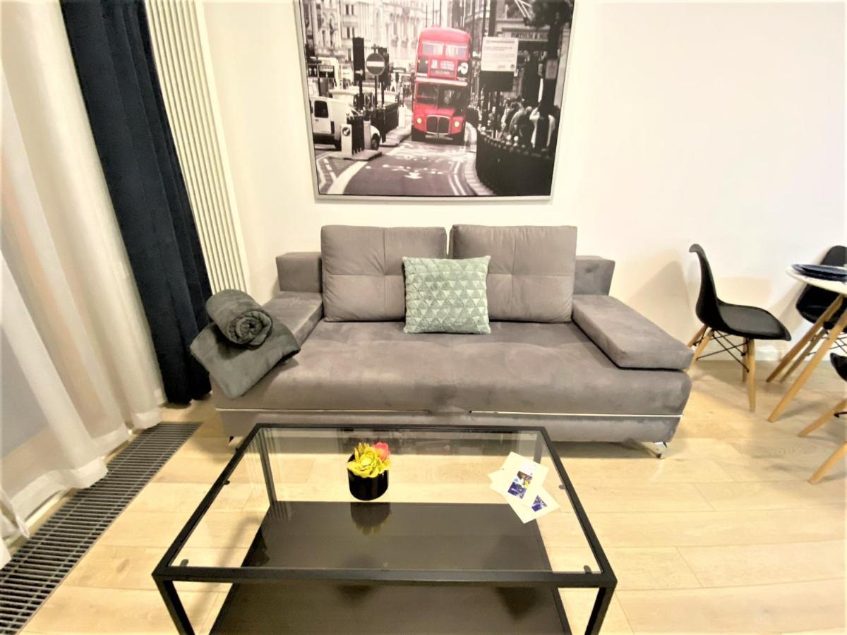 Exclusive 2Br! Apartment In Center +Netflix +Gym Varsovie Extérieur photo