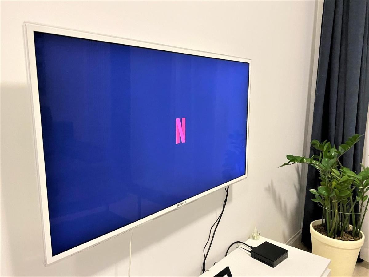 Exclusive 2Br! Apartment In Center +Netflix +Gym Varsovie Extérieur photo
