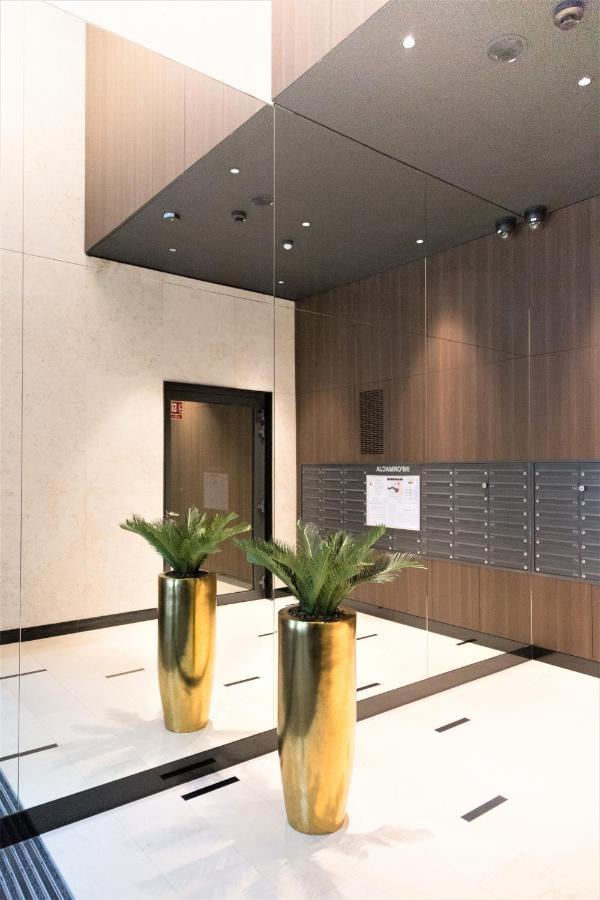 Exclusive 2Br! Apartment In Center +Netflix +Gym Varsovie Extérieur photo