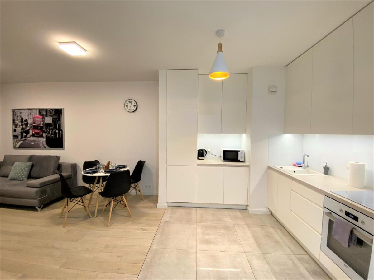 Exclusive 2Br! Apartment In Center +Netflix +Gym Varsovie Extérieur photo