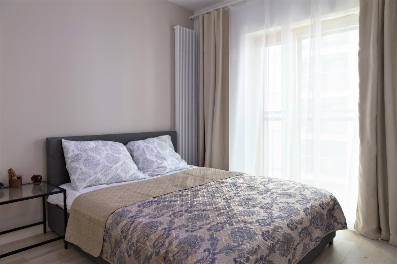 Exclusive 2Br! Apartment In Center +Netflix +Gym Varsovie Extérieur photo